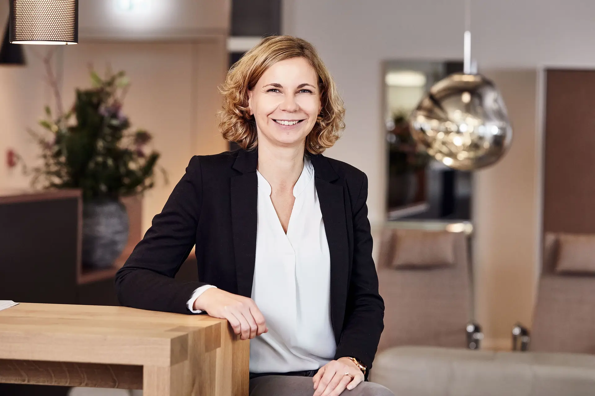 Kathrin Roth, Client Contract Solutions Managerin